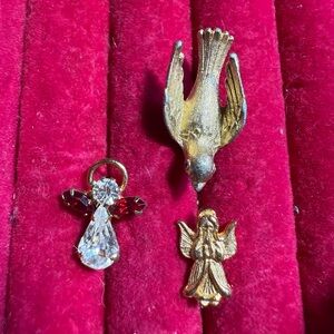 Gold Tone Bird and‎ Angel Brooch Set